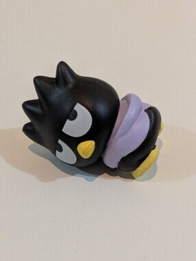 🦋5/25$ Sanrio Badtz-Maru Black Figurine with Lavender Scarf and Yellow Accents